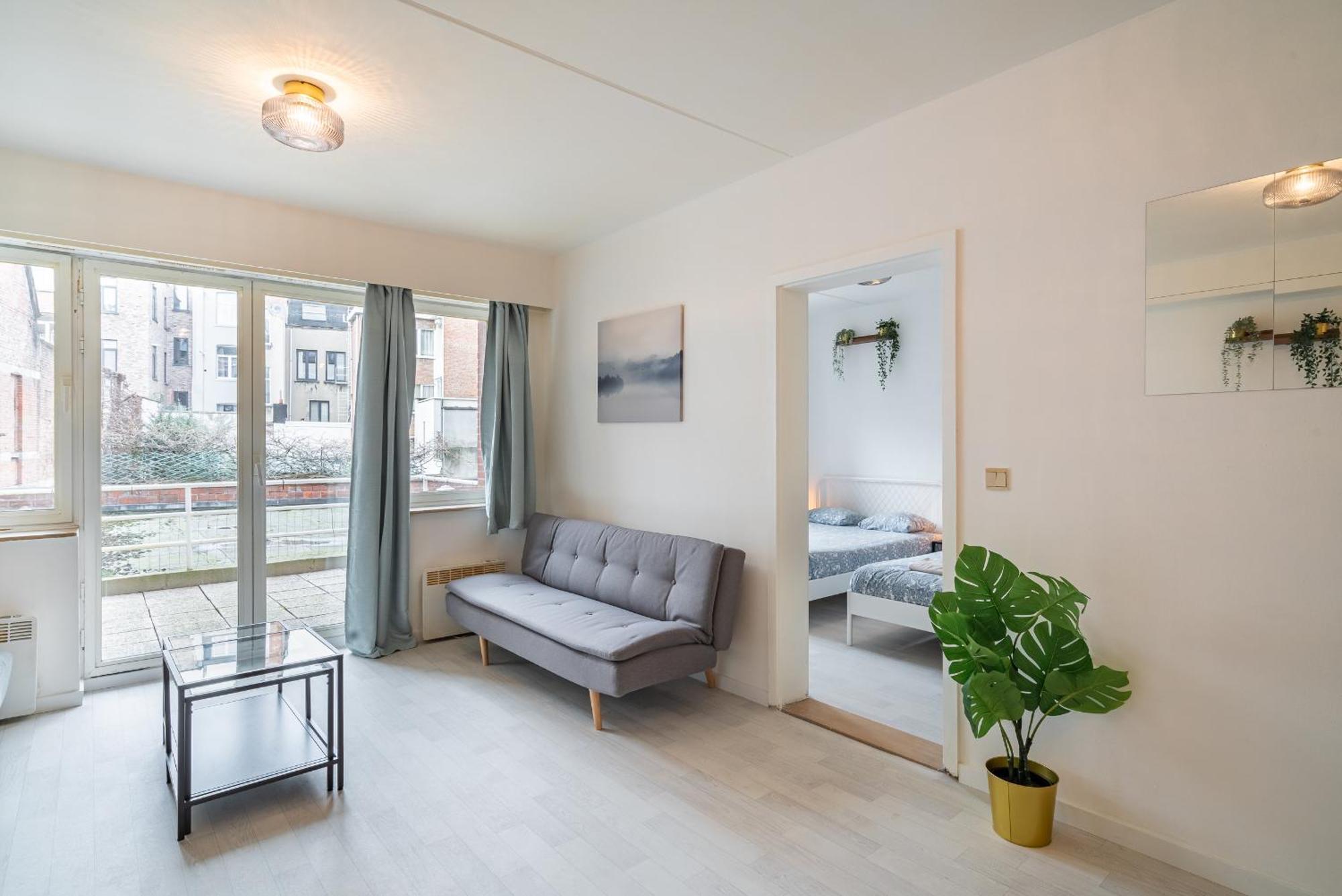 Bright In The Heart Of Apartment