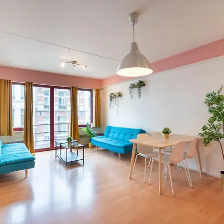 Bright Apartments In The Heart Of Antwerp Exterior photo