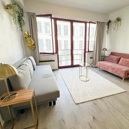 Bright Apartments In The Heart Of Antwerp Exterior photo
