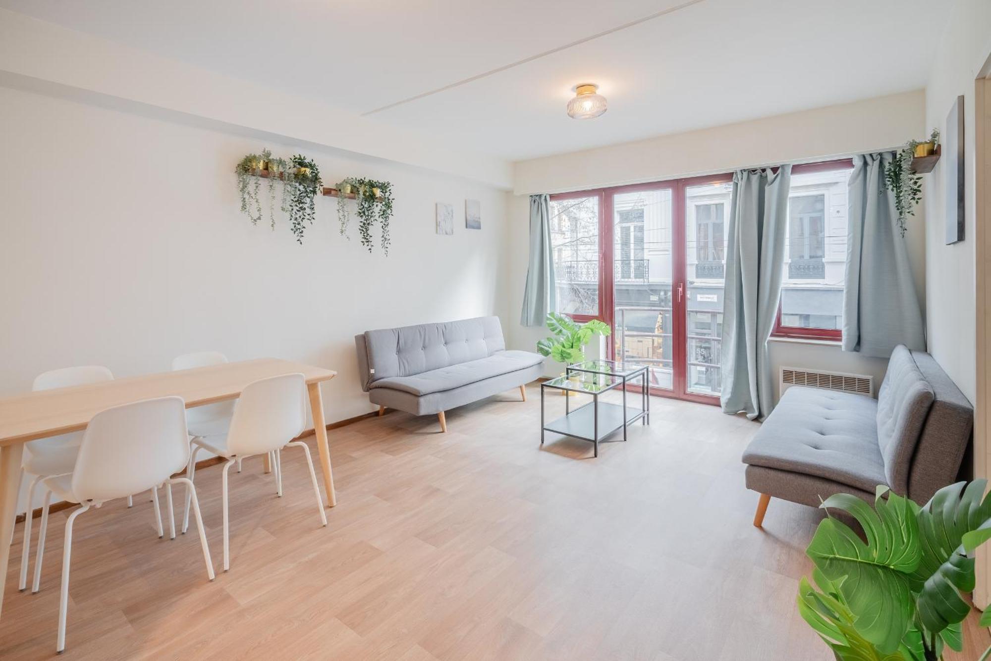 Bright In The Heart Of * Anvers